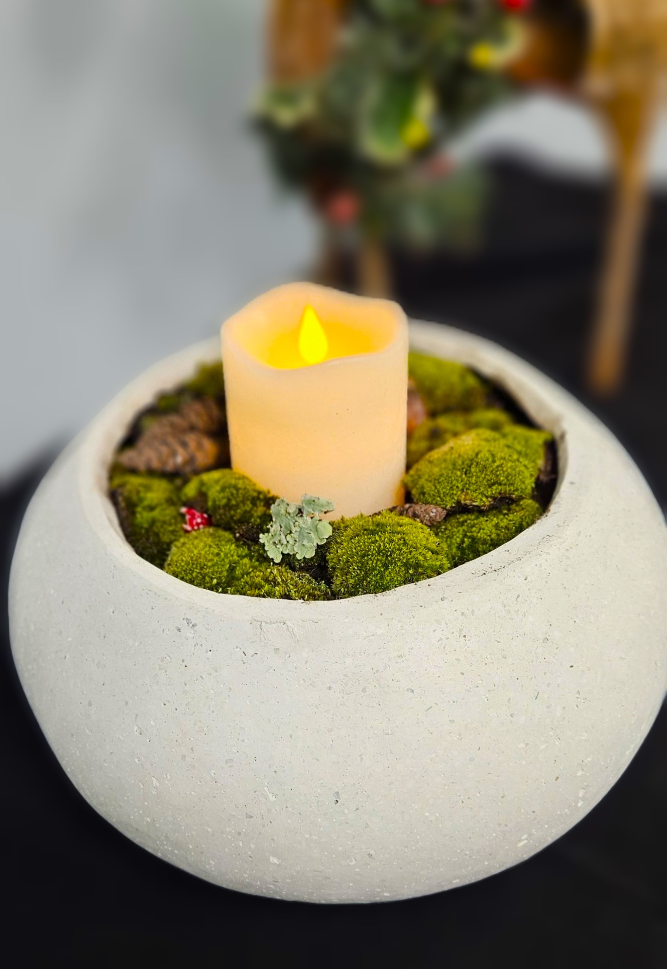 Pan Planter with Moss and LED Candle